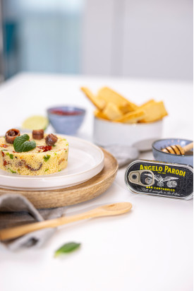 Cous cous esotico con Filetti di Acciughe del Mar Cantabrico Angelo Parodi, miele e lime