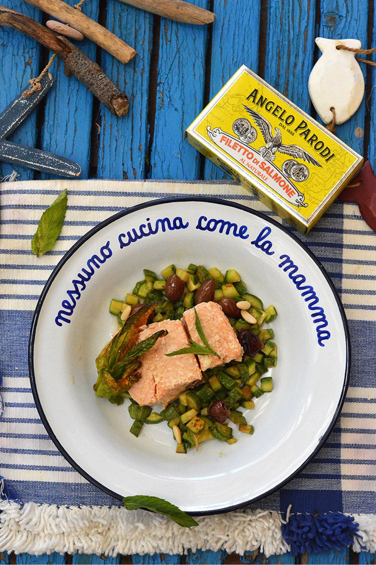 Zucchine alla senape con filetto di salmone al naturale Angelo Parodi