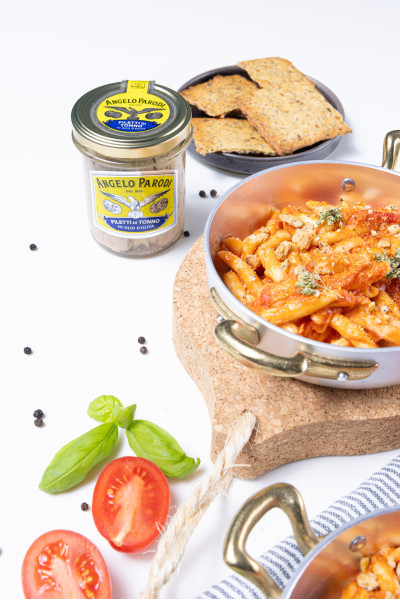 Umbricelli alla spoletina con Filetti di Tonno in Olio d’Oliva Angelo Parodi 