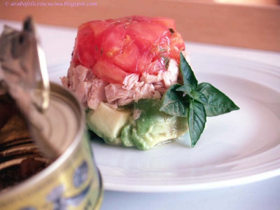  Torrette di pomodori, avocado e Filetti di Tonno in Olio d'Oliva Angelo Parodi