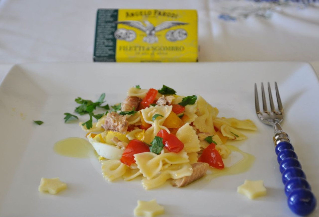 Pasta fredda con verdure e Filetti di Sgombro in Olio d'Oliva Angelo Parodi