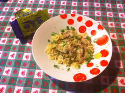  Farfalle al sugo con Trancio di Tonno in Olio d'Oliva Angelo Parodi 