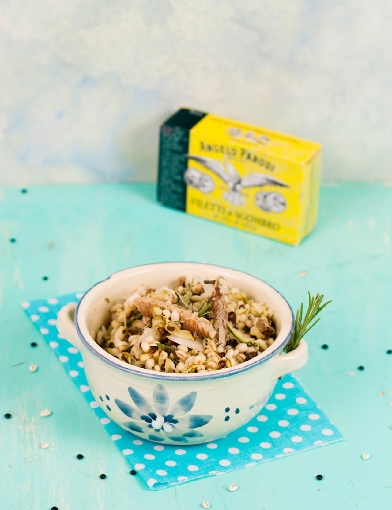 Insalata di orzo, lenticchie e Filetti di Sgombro in Olio d'Oliva Angelo Parodi 