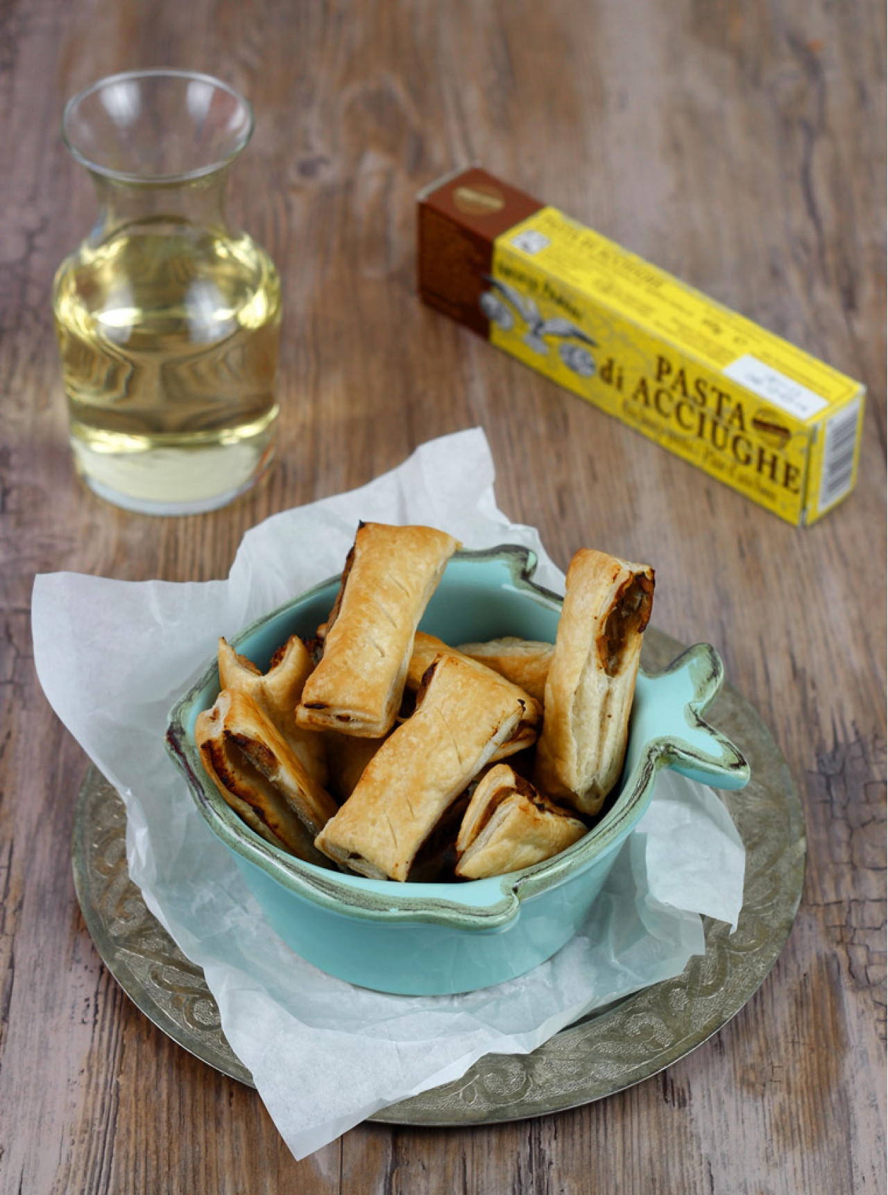 Sfogliatine con Pasta di Acciughe del Mar Cantabrico Angelo Parodi e ricotta