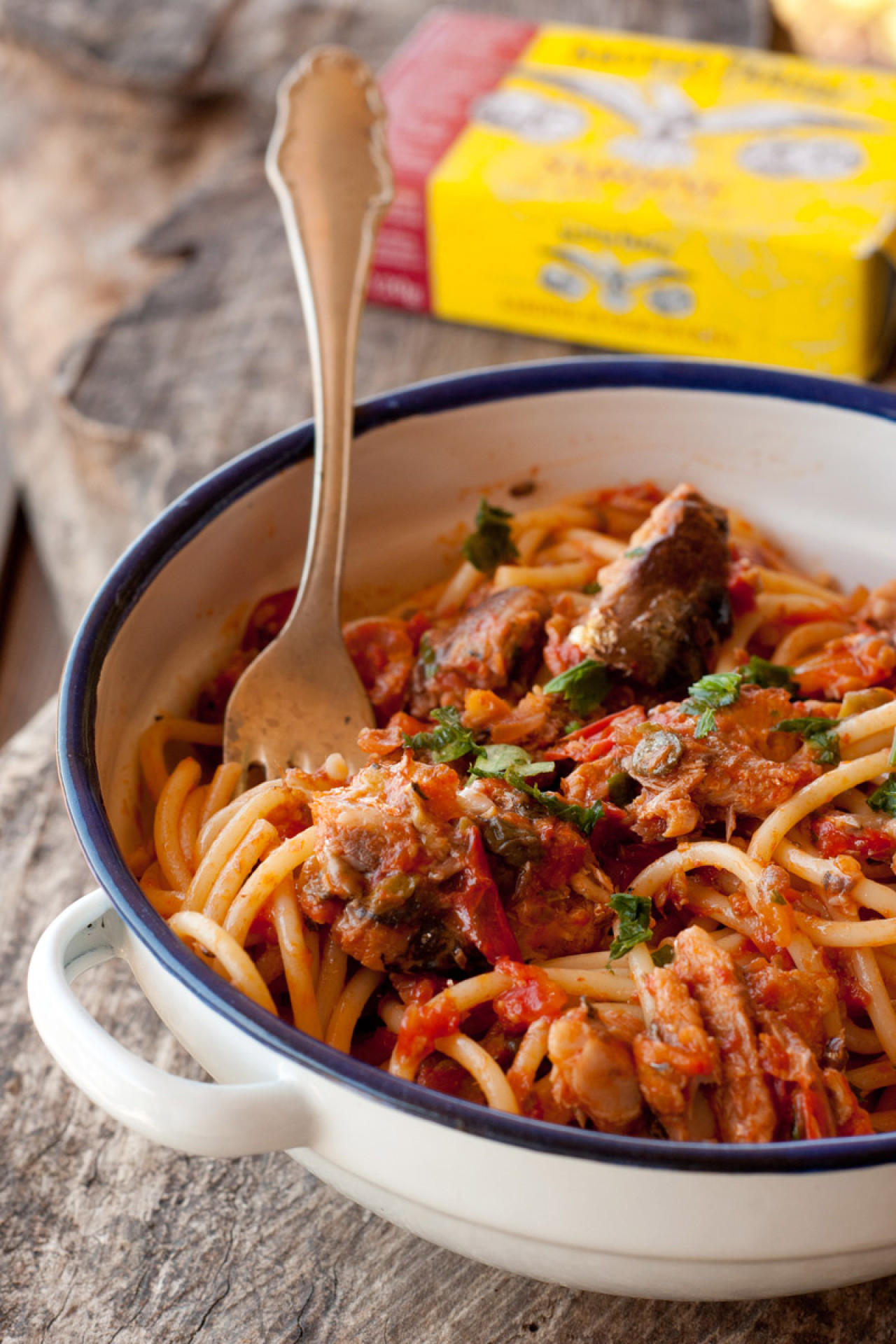 Spaghetti mediterranei con Sardine Piccanti in Olio d'Oliva Angelo Parodi