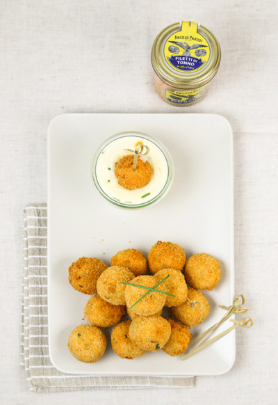 Polpette di Filetti di Tonno in Olio d'Oliva Angelo Parodi e ricotta con salsa besciamella 