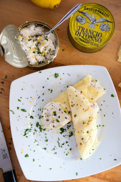 Crèpes alla crema di limone, robiola e Trancio di Tonno in Olio d'Oliva Angelo Parodi 