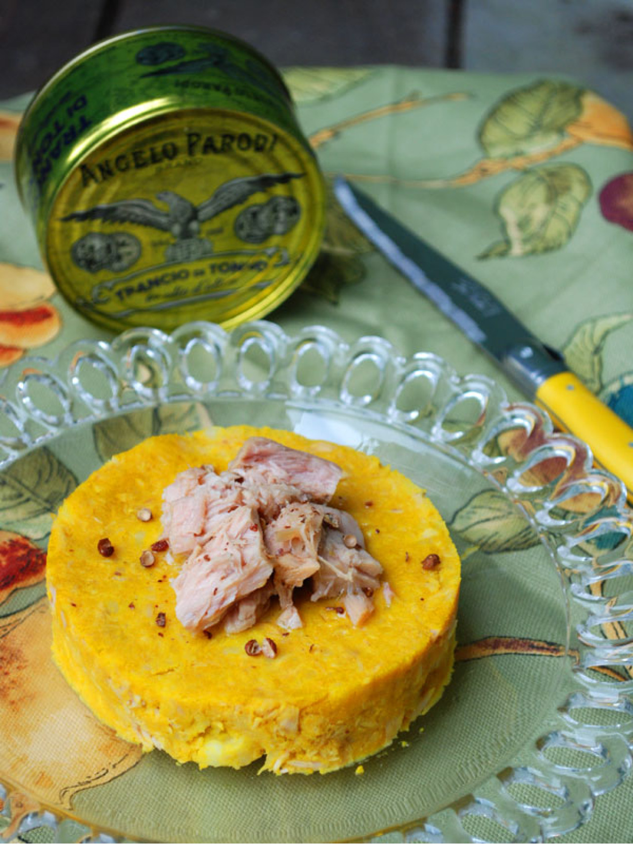 Tortino di patate alla curcuma e Trancio di Tonno in Olio d'Oliva Angelo Parodi con pepe di Sichuan