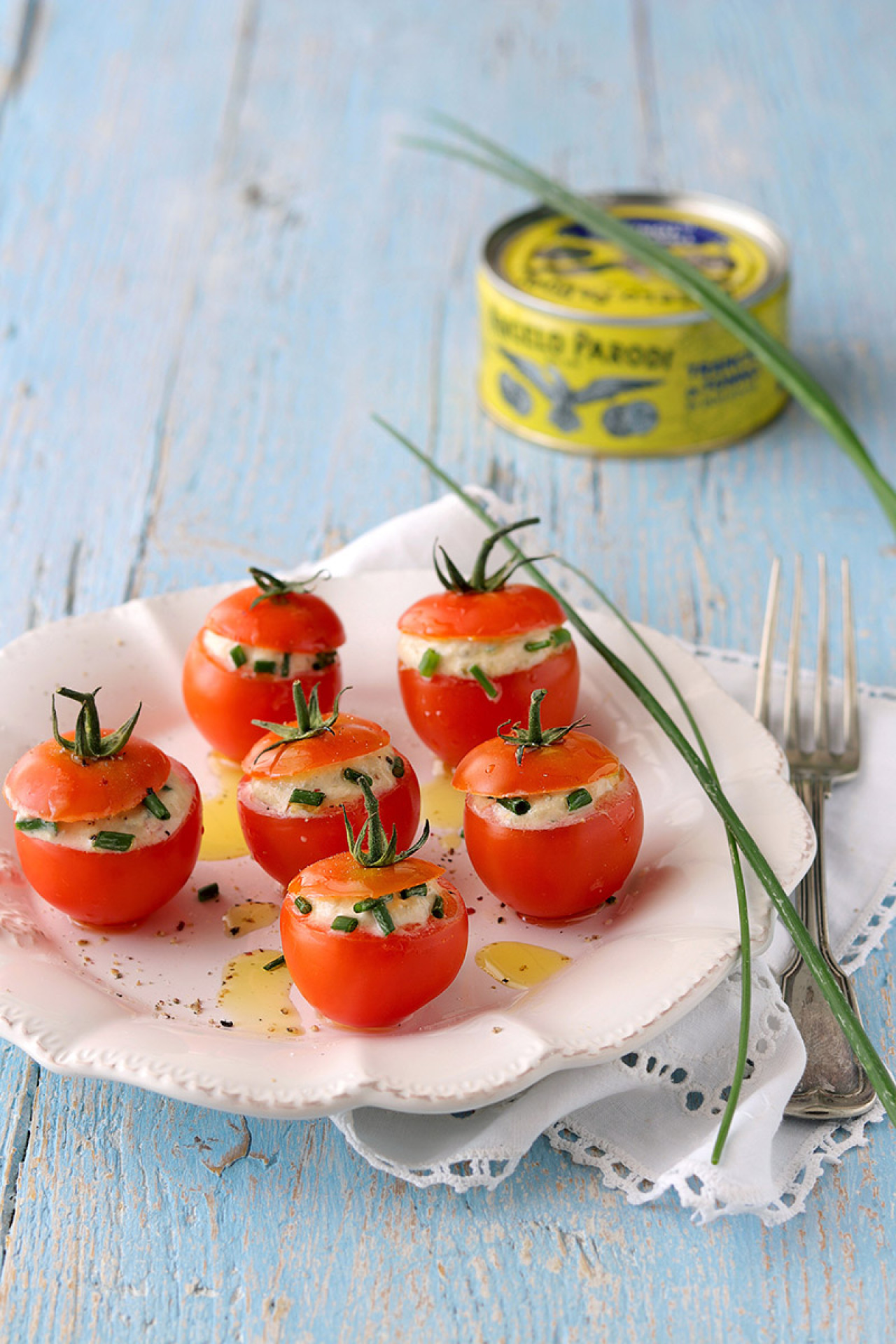 Pomodorini ripieni con Trancio di Tonno in Olio d'Oliva Angelo Parodi