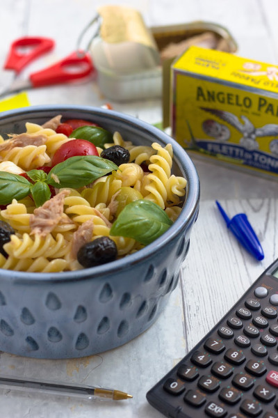 Insalata di pasta con Filetti di Tonno in Olio d'Oliva Angelo Parodi