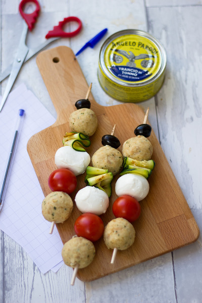 Spiedini con polpette di Trancio di Tonno in Olio d’Oliva Angelo Parodi e ricotta